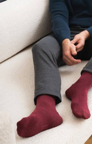 art.083 Cashmere Skarpety Męskie z kaszmirem Steven - 003 bordowe