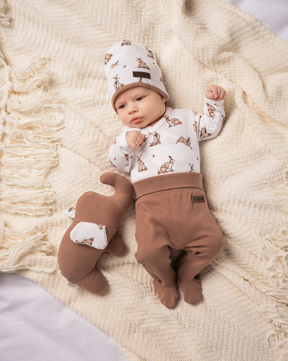 197056 Benio Czapeczka Nicol