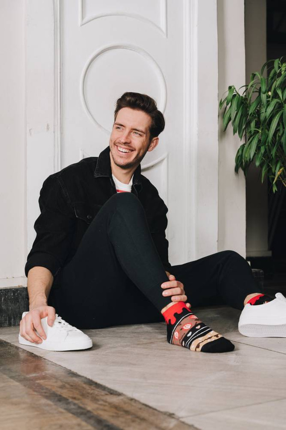 035 Zakostki Męskie Asymetryczne More - czarny 007