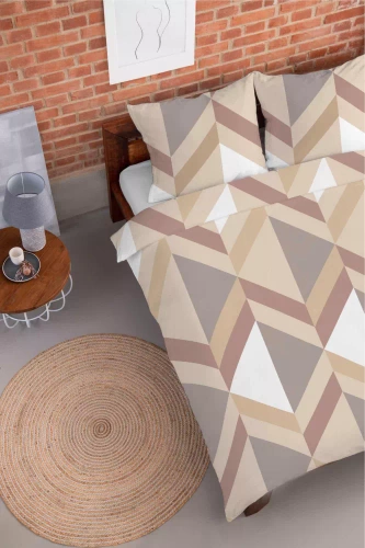 5630 A Detexpol Pastel Flowers geometryczna jodełka beżowo-brązowa– pościel flanelowa bawełniana, miękka i przytulna