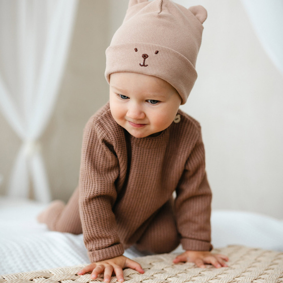 Beary Cool Sweterek dziecięcy Eevi  – beżowy, miękki i wygodny
