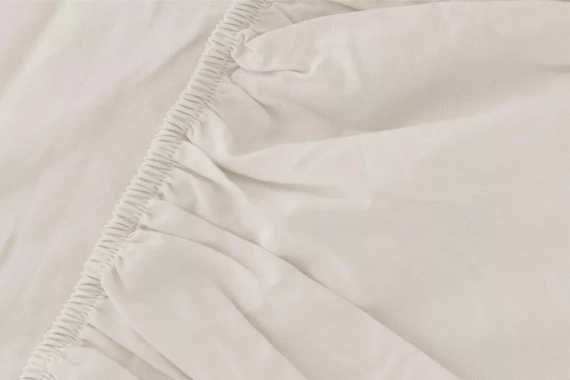 Prześcieradło z mikrofibry Poly Detexpol kremowy