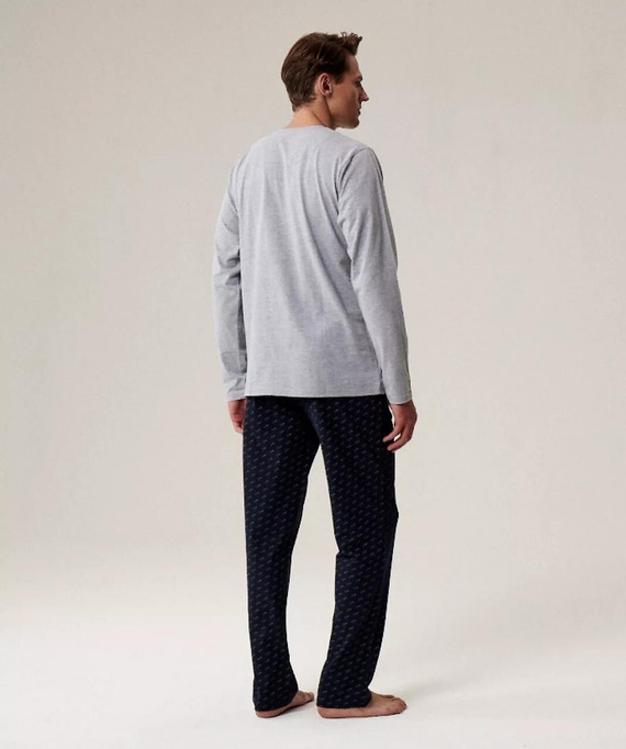 Bawełniana piżama męska NMP-390 Atlantic – długi rękaw, wygodna i stylowa na zimę