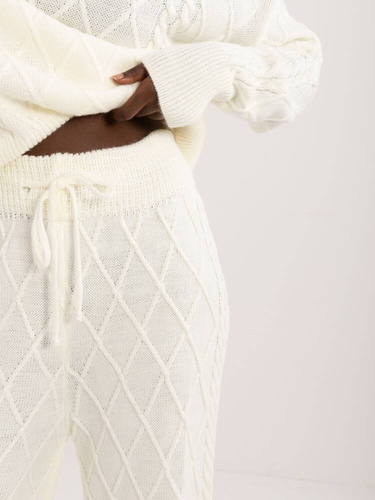 Komplet damski BA-KMPL-8021.52P - ecru