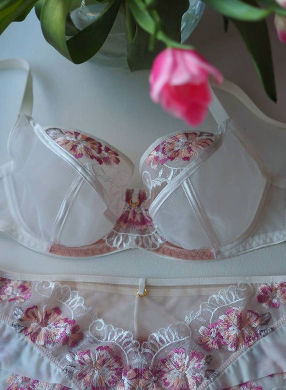 Biustonosz soft 19102 Folk Mediolano milk