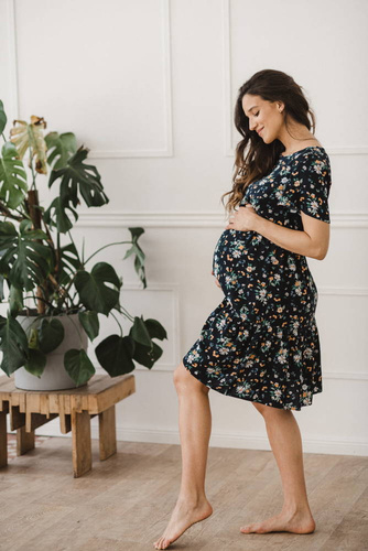 Sukienka ciążowa i do karmienia Lovely Dress Milk&Love granatowa w rumianki