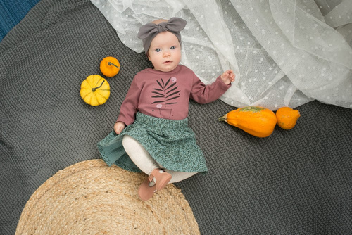 Body z długim rękawem i nadrukiem Tres Bien Pinokio - róż ciemny 