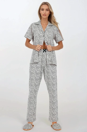 Piżama damska rozpinana About Style Long Momenti Per Me beige