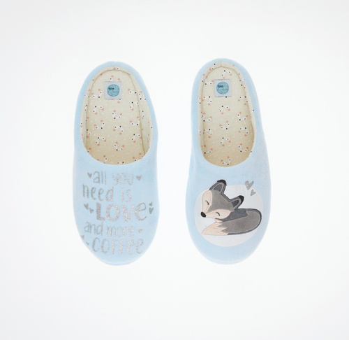 Fixy Sorbetto niebieskie – miękkie kapcie damskie z aplikacją 3D i antypoślizgową podeszwą