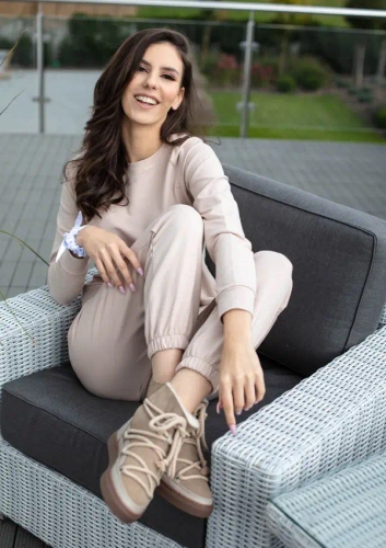 Komplet dresowy Wenezja Dkaren - beż