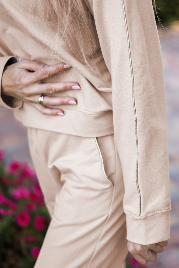 Dres damski Maio Mirale z bawełny - wygodny i stylowy komplet sportowy