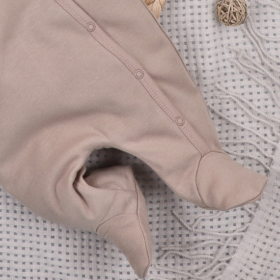 Nini Sky Journey – kombinezon z bawełny organicznej dla niemowląt