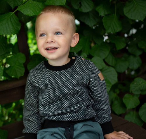 Sweter dla chłopca Le Tigre Pinokio - czarny 