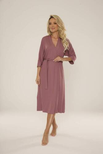De Lafense Visa 942 – długi, lekki szlafrok damski z wiskozy, jagoda
