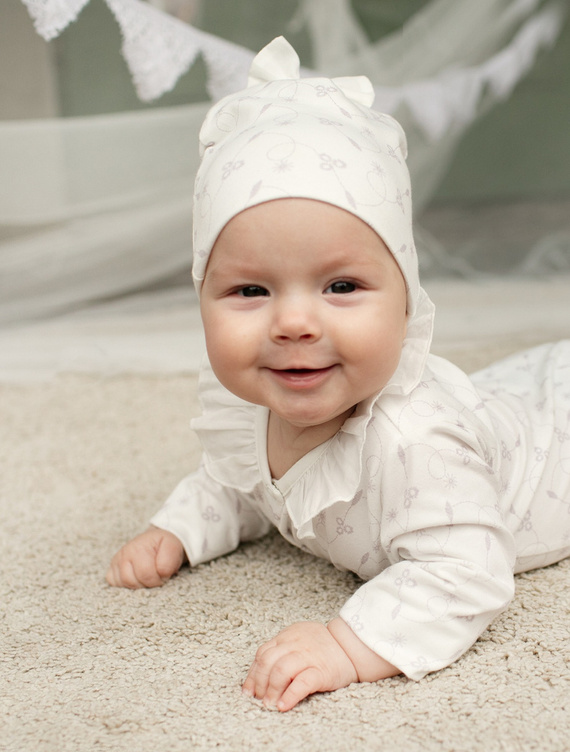 Czapka dziewczęca Charlotte Pinokio - ecru