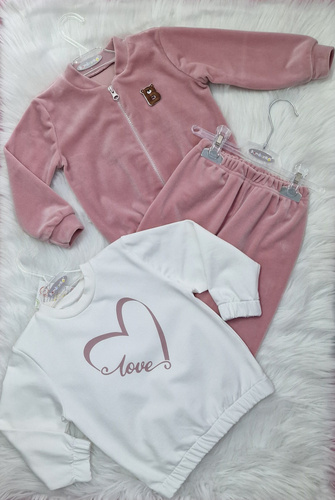 Bambarillo Love Heart – bluza dziecięca ecru, dzianina dresowa, zdobienie DTF
