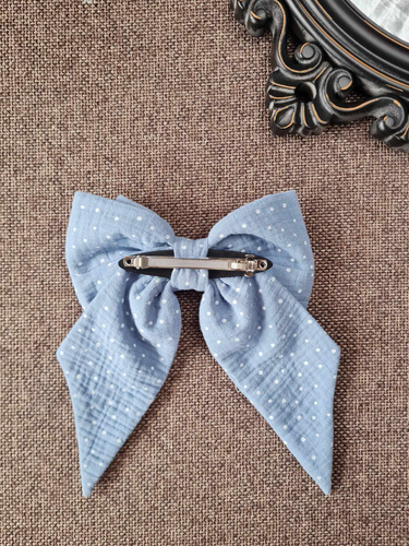 Muślinowa kokarda do włosów KMN16 Marija - niebieski