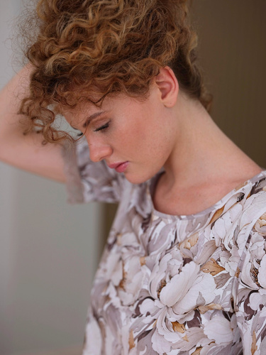 Koszula nocna 419 Cana- kwiaty-taupe	