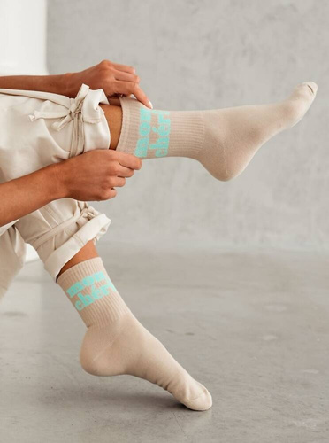 0200-150 Mon Cheri Skarpety damskie Milena -beżowy