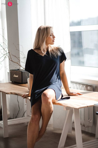 Bambusowa koszula nocna ciążowa i do karmienia Moon Milk&Love granatowy