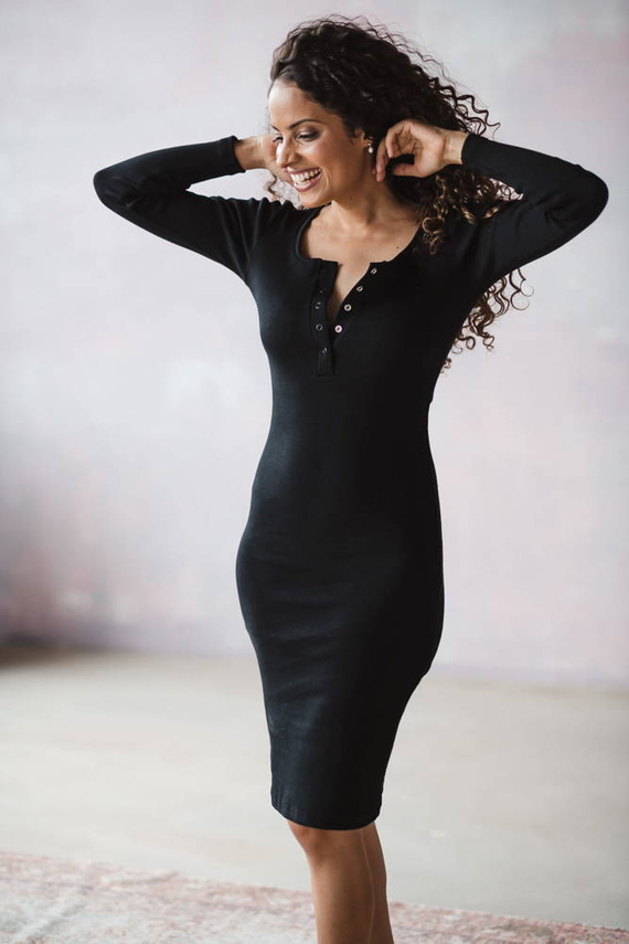 Sukienka ciążowa i do karmienia z dzianiny w prążek Tummy Milk&Love czarny