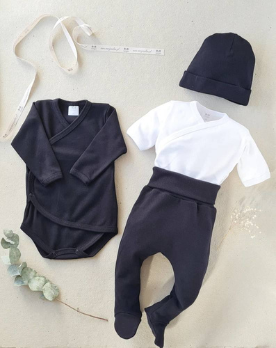 Wyprawka 1619CZ Universal Marija - czarny