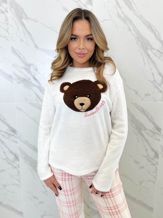 Madlen Sorbetto ecru – ciepła piżama polarowa z haftem i spodniami w kratkę