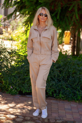 Komplet dresowy Mili Mirale – modny bawełniany dres damski z kieszeniami i zamkiem