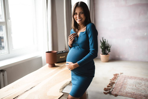 Sukienka ciążowa i do karmienia z dzianiny w prążek Tummy Milk&Love poseidon