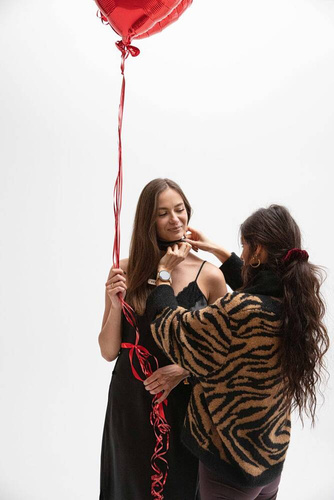 Ife Halka satynowa koszulka damska DKaren - czarna 