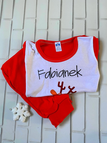 Piżamka świąteczna Renifer dla dzieci z imieniem FABIANEK Moocha czerwony 