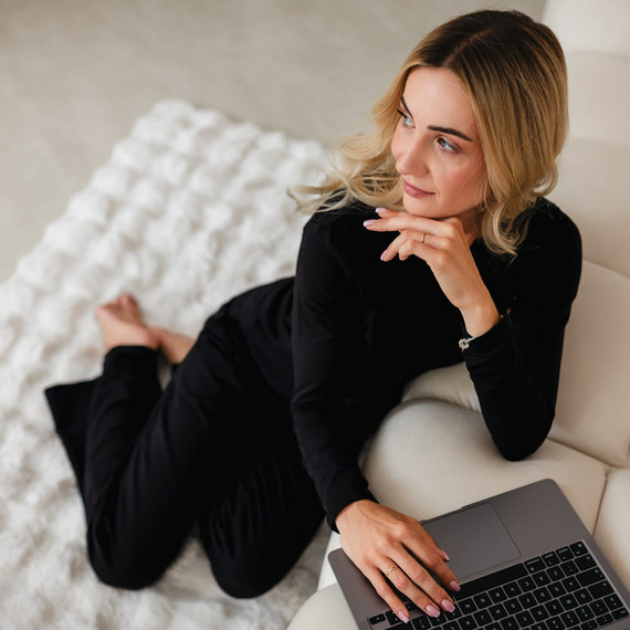 Bluzka Damska Eevi for Women z Długim Rękawem – Komfortowa Dzianina, Klasyczna