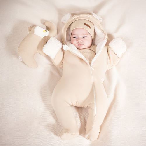 Pajacyk dresowy z luną 212270 Tola Nicol