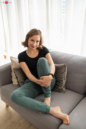 Dresowe spodnie ciążowe Milk&Love jasny szary melanż