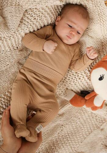 Body dzidziuś z długim rękawem "Natural Harmony" Makoma latte