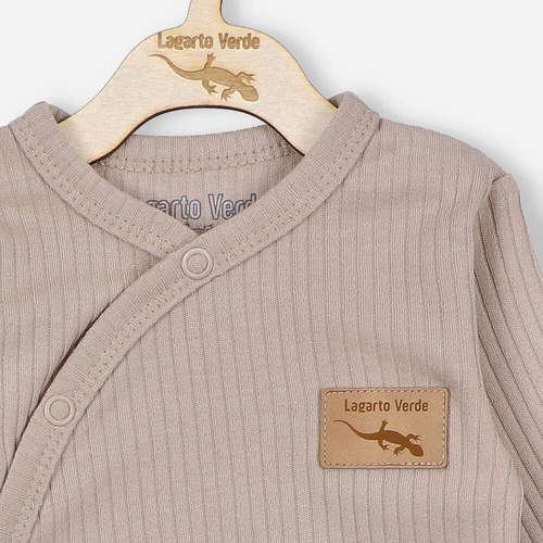 Body rozpinane z dzianiny prążkowej Lagarto Verde - beżowy
