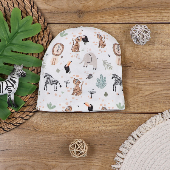 Czapka niemowlęca z bawełny organicznej Wild Animals Nini druk