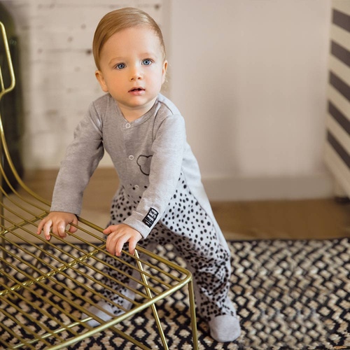 Pajac ze stópkami Magic Eevi - szary 