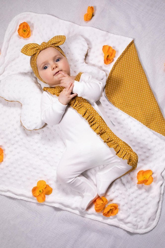 176044 Michalina Poduszka Motylek Nicol