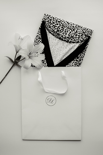 Koszula nocna damska De Lafense Kendall 853 – wiskoza, wzór panterka - ecru panterka