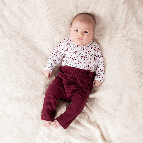 Bawełniane spodnie Nicol Alisa 217016 – bordowe z kokardką