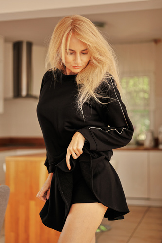 Szorty damskie Nai Kalimo - czarny