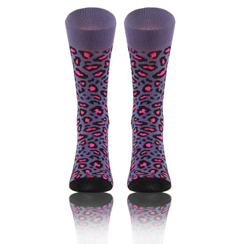 Cętki Panterka Skarpety długie finest cotton dwie różne Sesto Senso fioletowy