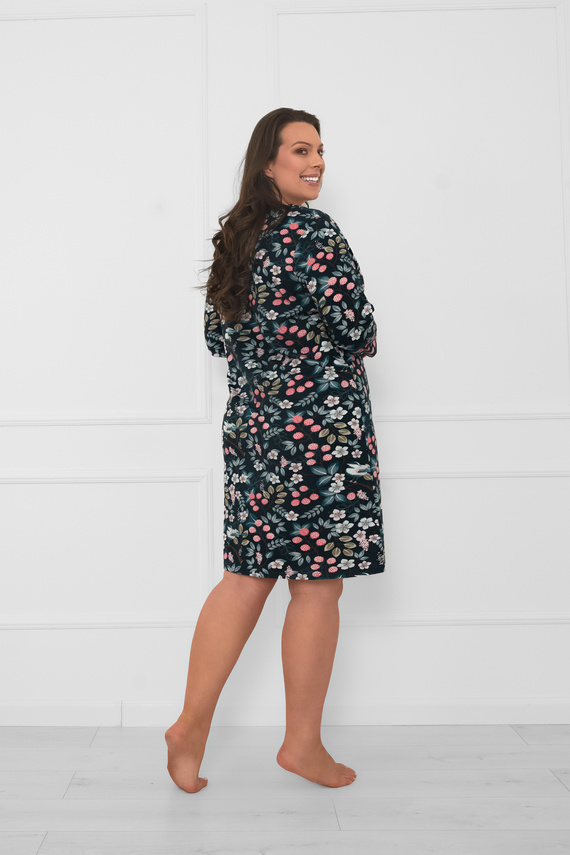 Lucja – kobieca koszula nocna 3/4 z kwiatowym akcentem Italian Fashion
