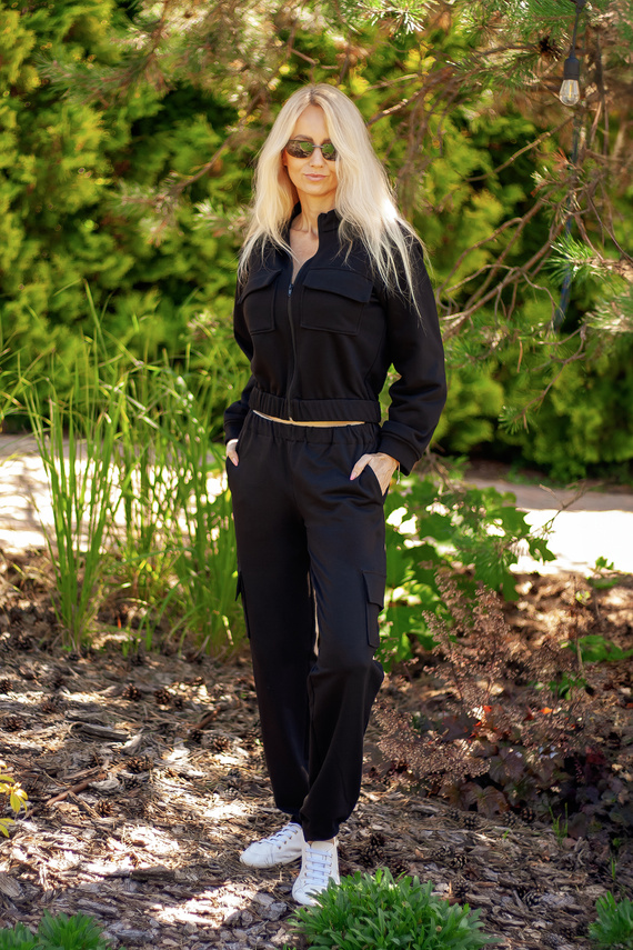 Komplet dresowy Mili Mirale – modny bawełniany dres damski z kieszeniami i zamkiem