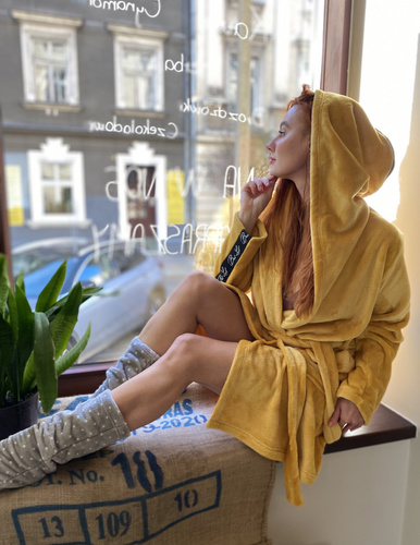 Krótki Szlafrok damski 626 Abigail Forex - miodowy