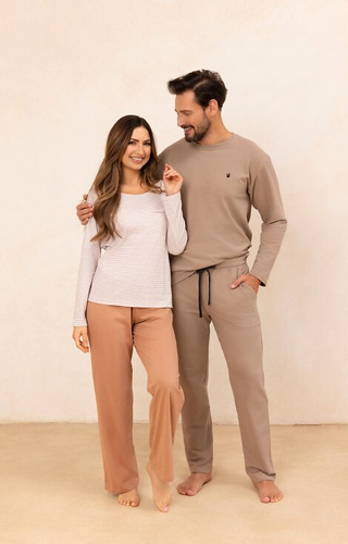 Regina 715 beżowa – piżama damska z koszulką w paski i bawełnianymi spodniami