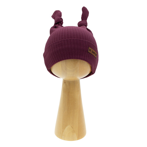 Czapka Nicol Alisa 217054 – burgundowa bawełniana dla niemowląt