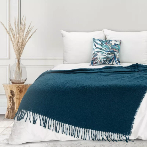 Koc narzuta imitująca buklę Bela Eurofirany granatowy