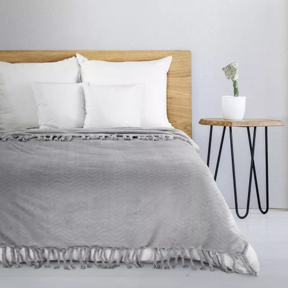 Koc narzuta z frędzlami Emma Eurofirany srebrny